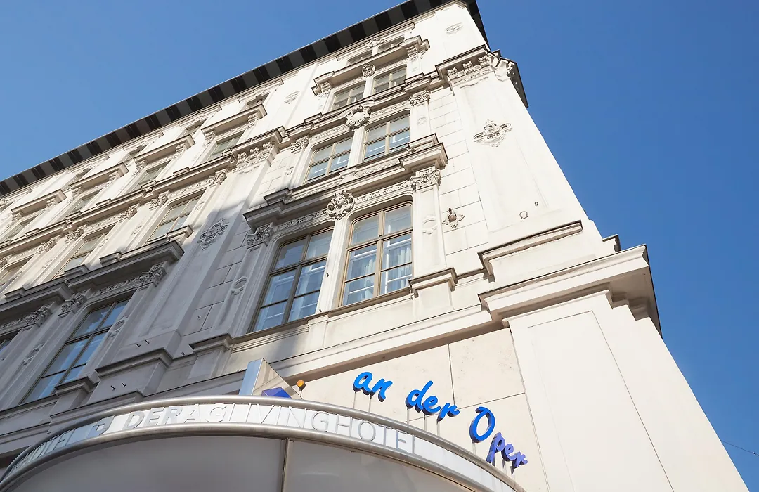 Living Hotel An Der Oper-1