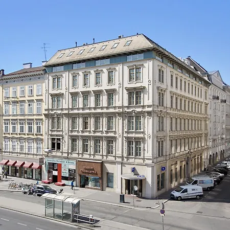 Living Hotel An Der Oper-3